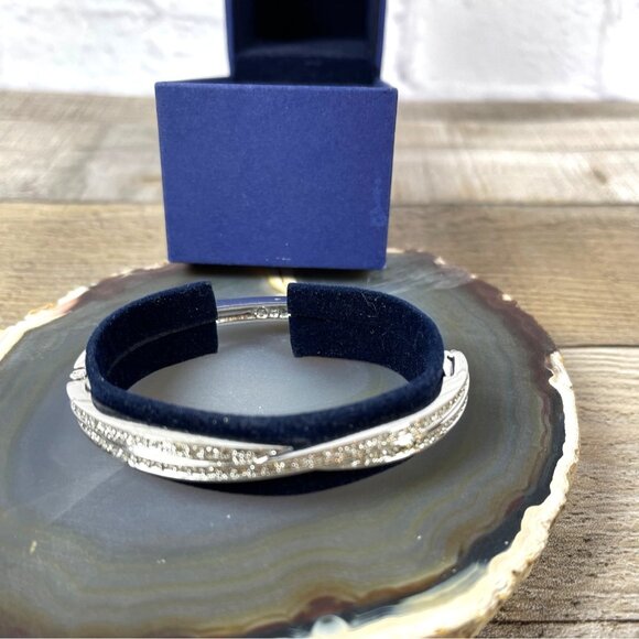 Retired Swarovski Edith Rhodium Plated Crystal Twist Bangle Bracelet In Box VTG - Picture 6 of 13